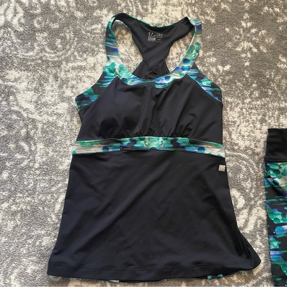 C&C California Black and Green Patterned Tank Top - Picture 3 of 5